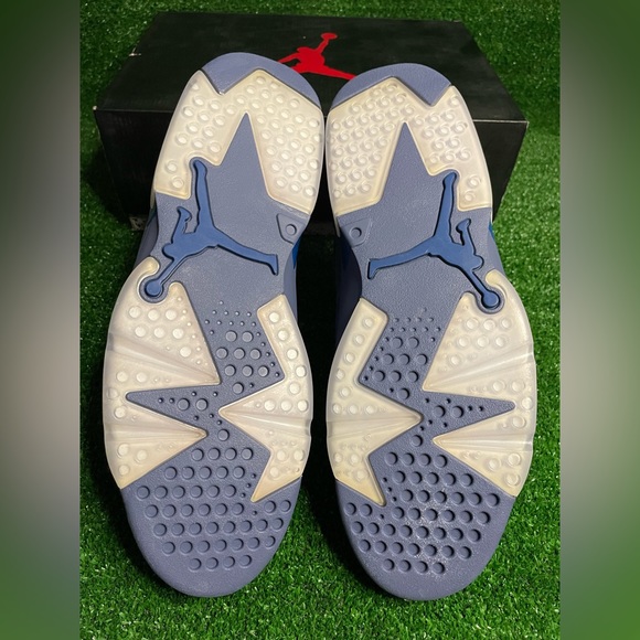 Jordan 6 - Picture 2 of 6